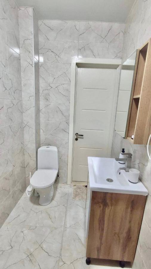 Guest House Nima Kutaisi Exterior foto
