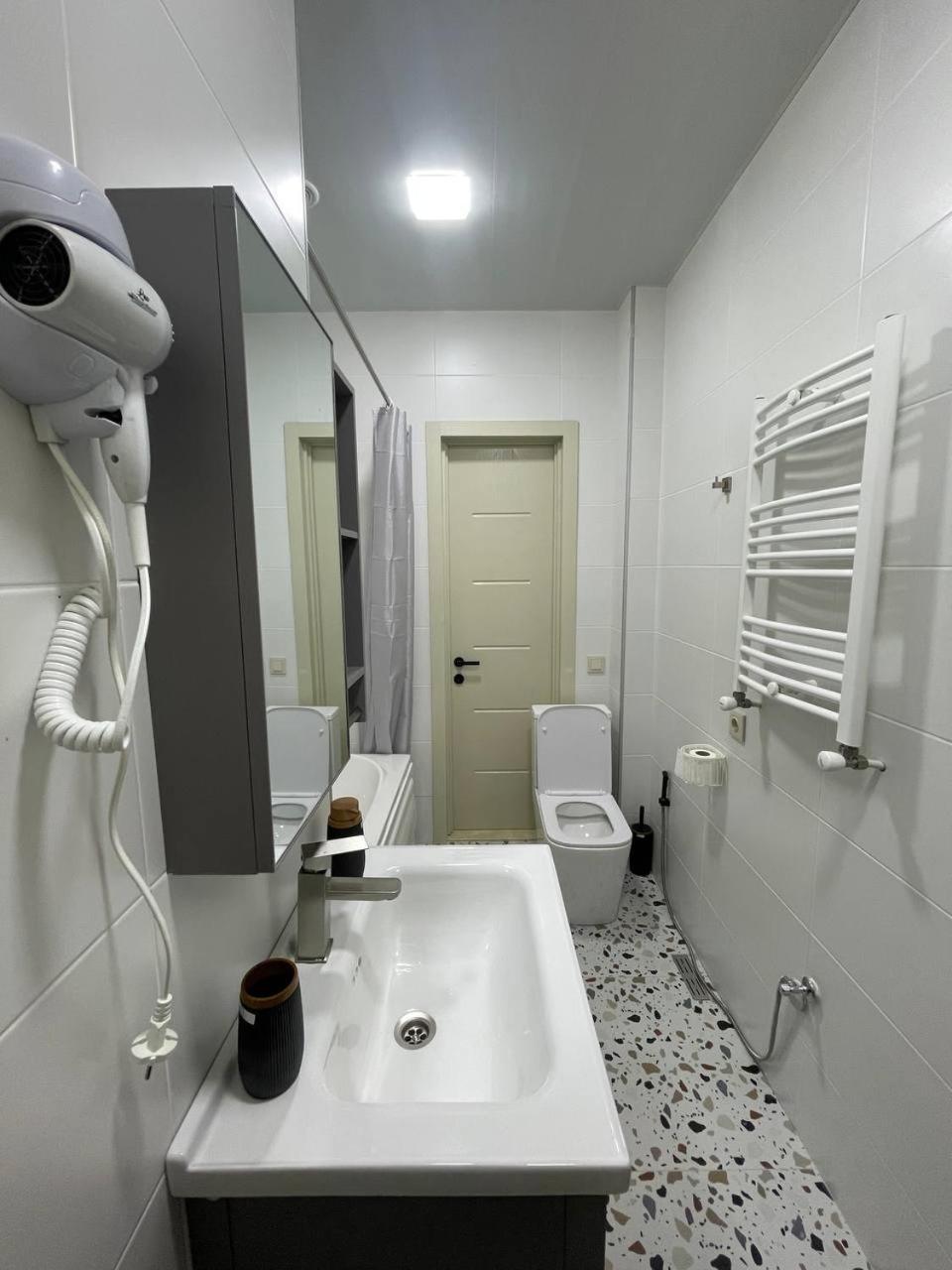 Guest House Nima Kutaisi Exterior foto