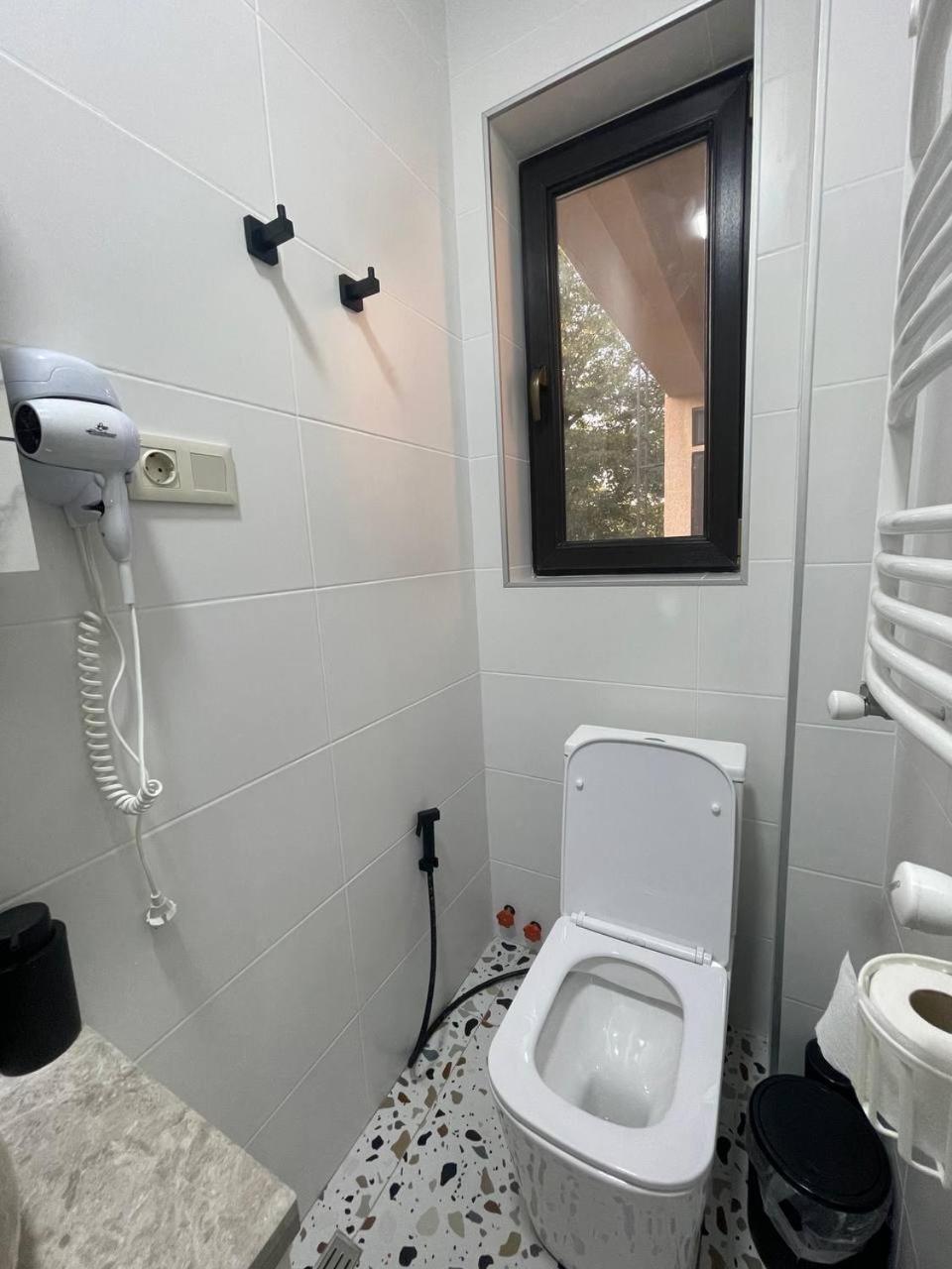 Guest House Nima Kutaisi Exterior foto