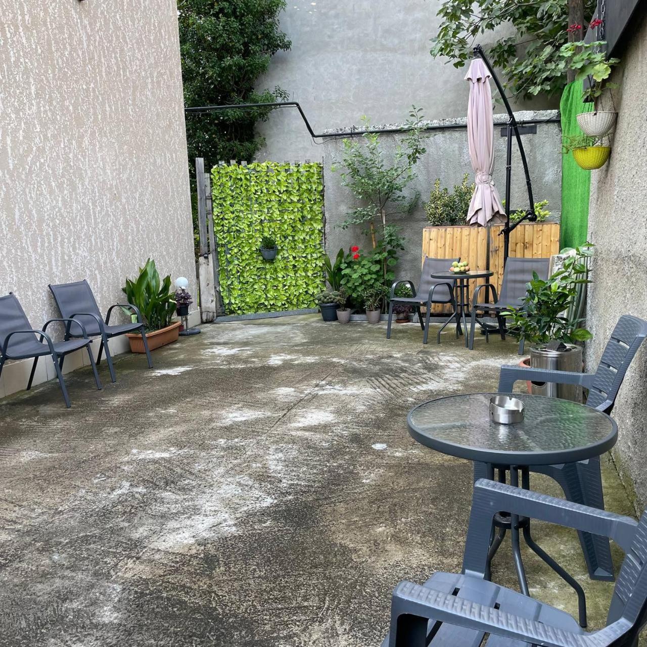 Guest House Nima Kutaisi Exterior foto